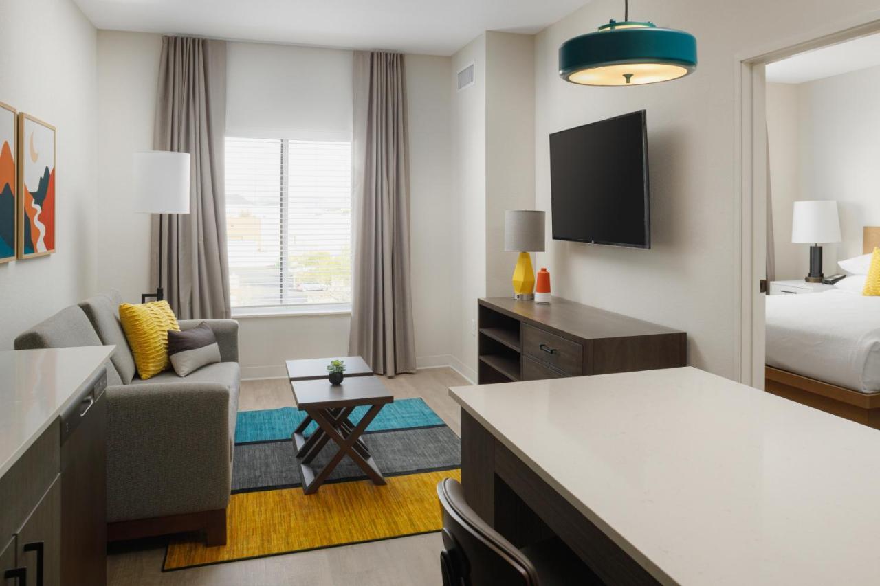 Waterwalk Extended Stay By Wyndham Jacksonville Deerwood Pk المظهر الخارجي الصورة