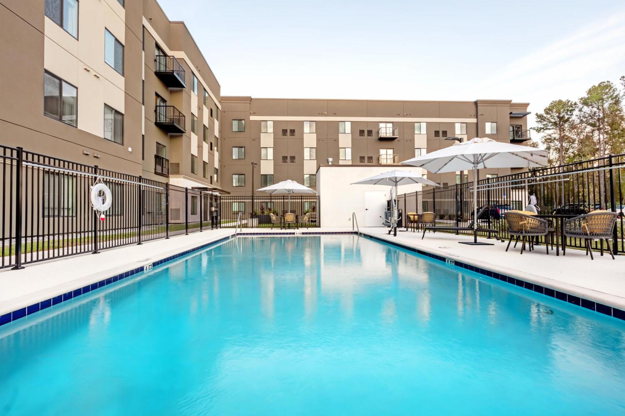 Waterwalk Extended Stay By Wyndham Jacksonville Deerwood Pk المظهر الخارجي الصورة
