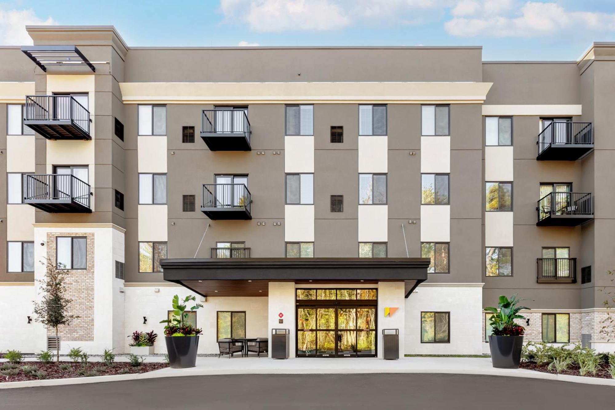 Waterwalk Extended Stay By Wyndham Jacksonville Deerwood Pk المظهر الخارجي الصورة