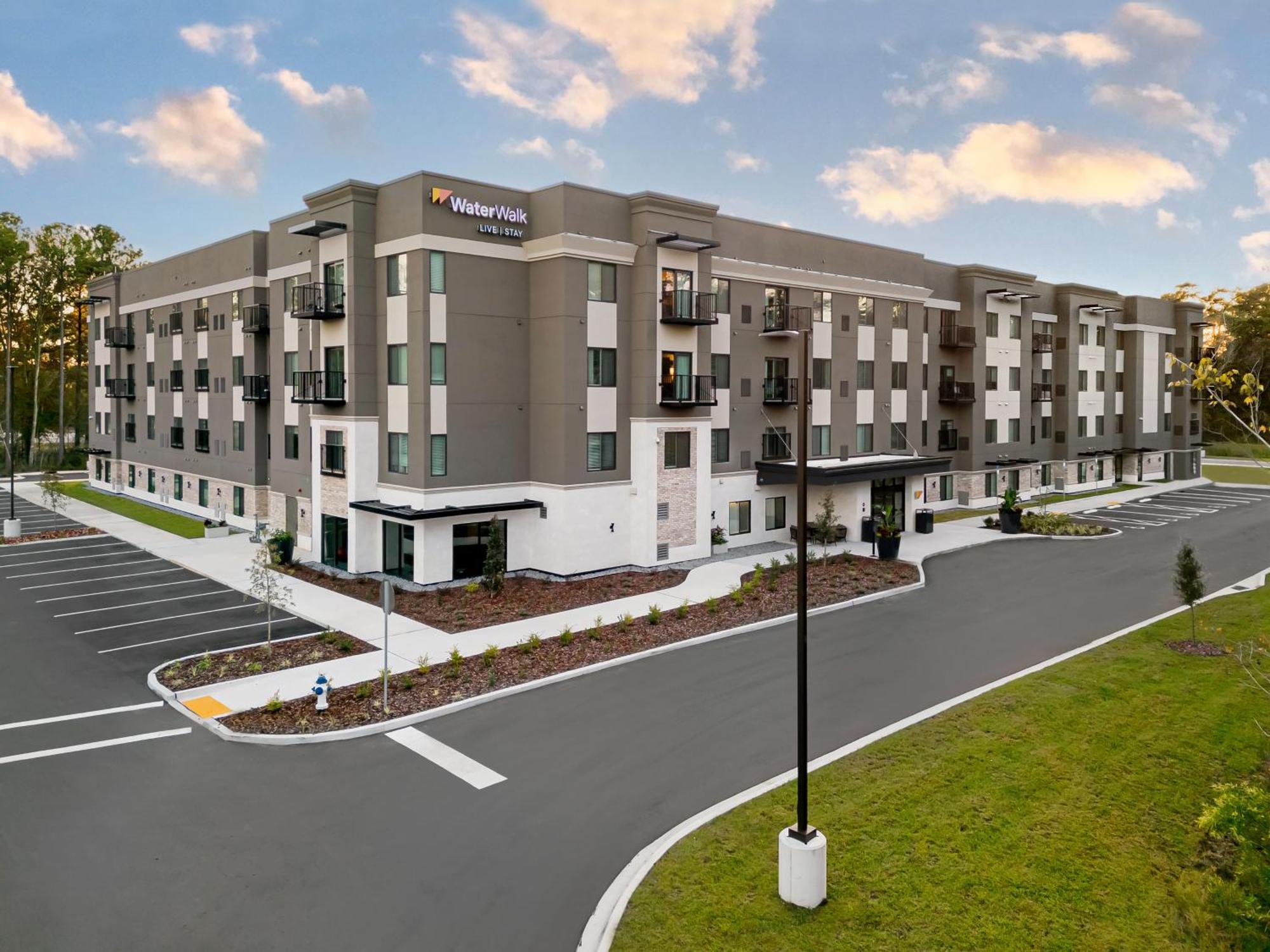 Waterwalk Extended Stay By Wyndham Jacksonville Deerwood Pk المظهر الخارجي الصورة